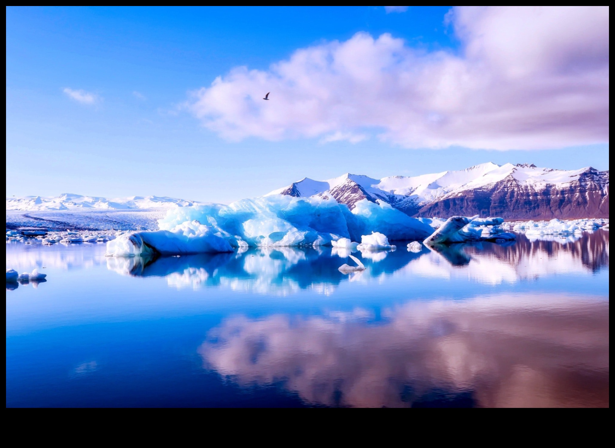 Ziemas burvestība: burvīgas ainavas sniegā