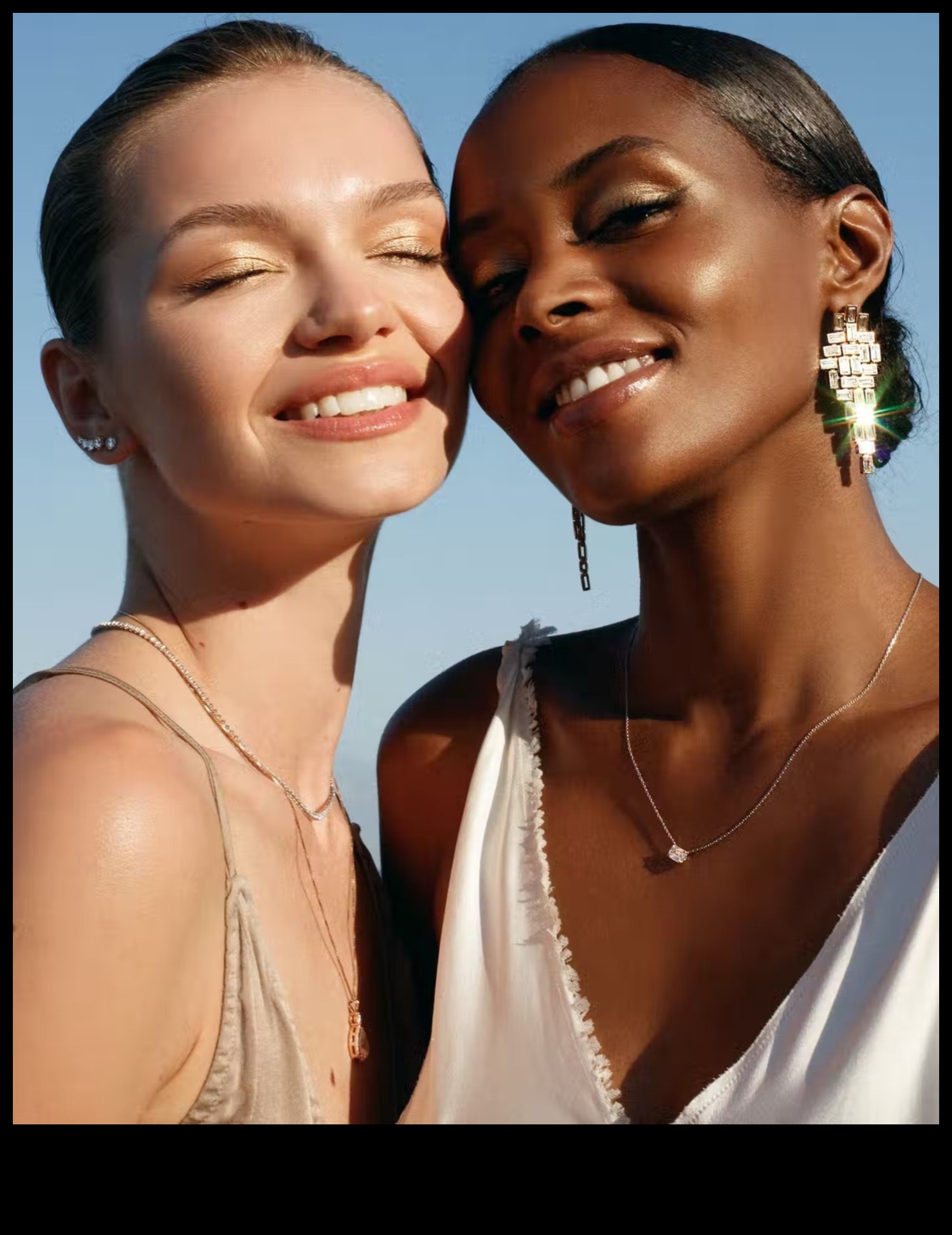 Mūžīgs skaistums: klasiskas juvelierizstrādājumu dāvanas viņas grācijai