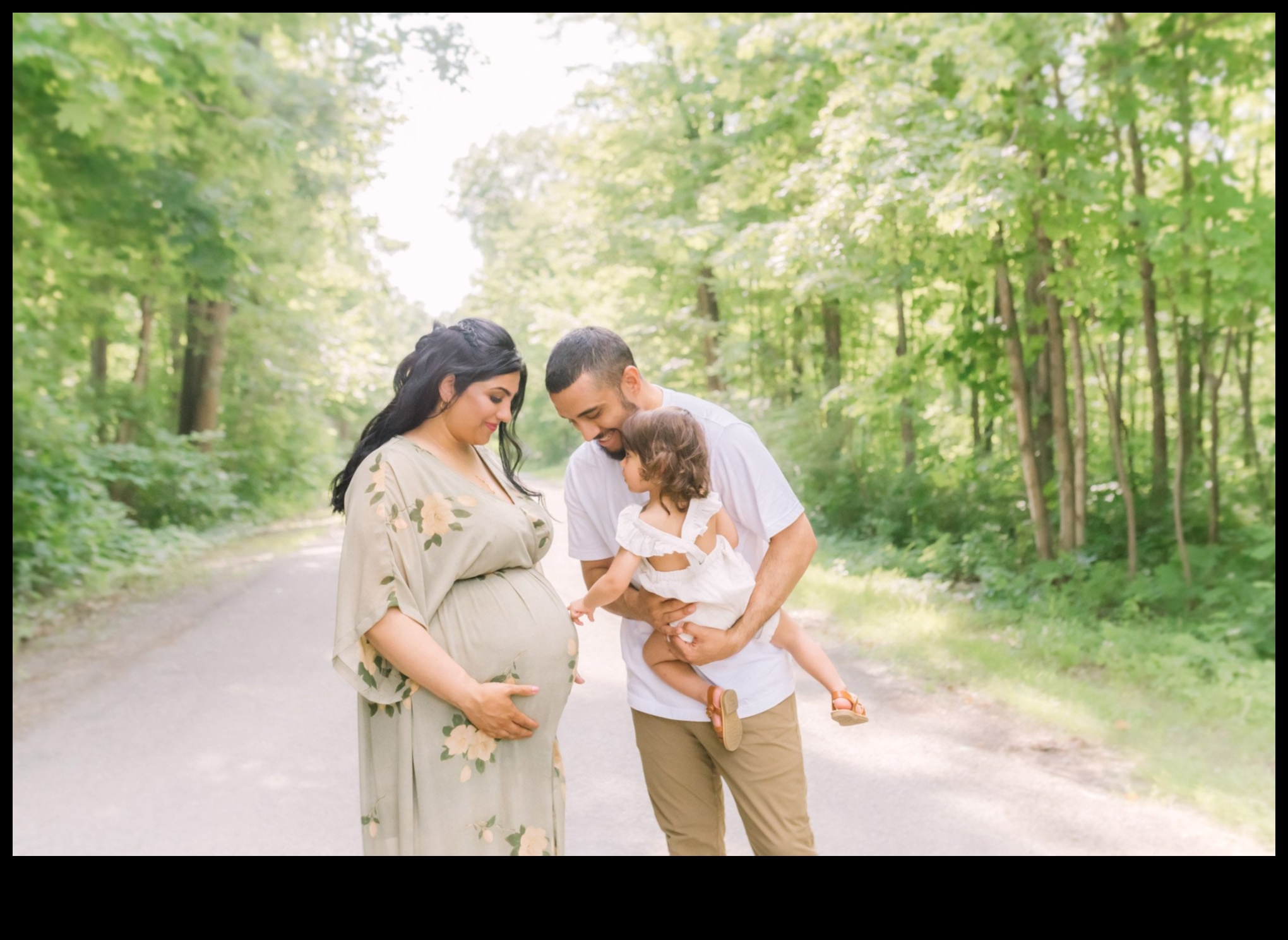 DIY apģērbi un aksesuāri grūtniecēm: stilīgi izciļņi
