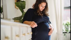 DIY apģērbi un aksesuāri grūtniecēm: stilīgi izciļņi