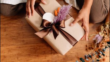 Dāvināšanas prieks: sirdi sildošas dāvanas mīļajiem